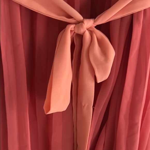 Pink Sleeveless Mini Sundress for Casual Occasions - Picture 6 of 6